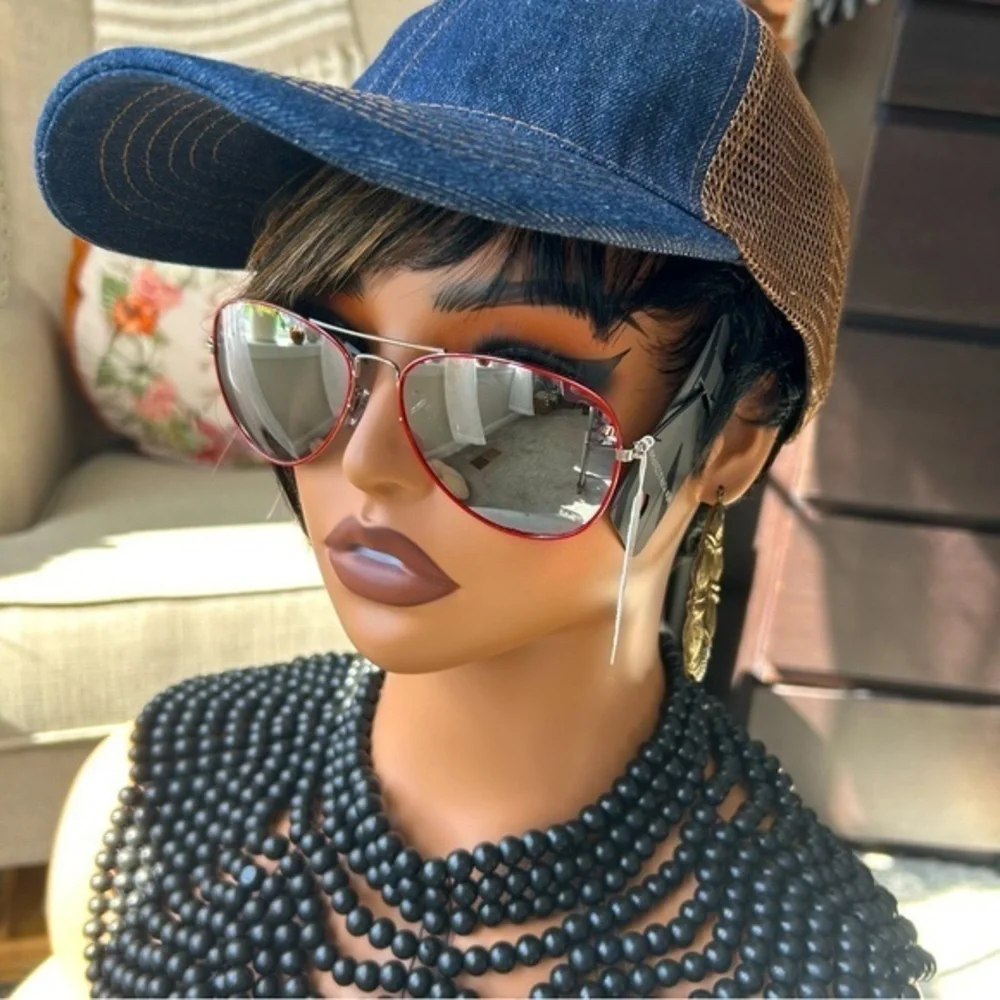 ✨NWT Stylish Red and Silver Sunglasses